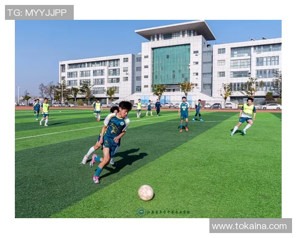 足球远踢技巧解析如何提升你的远射精准度与力量